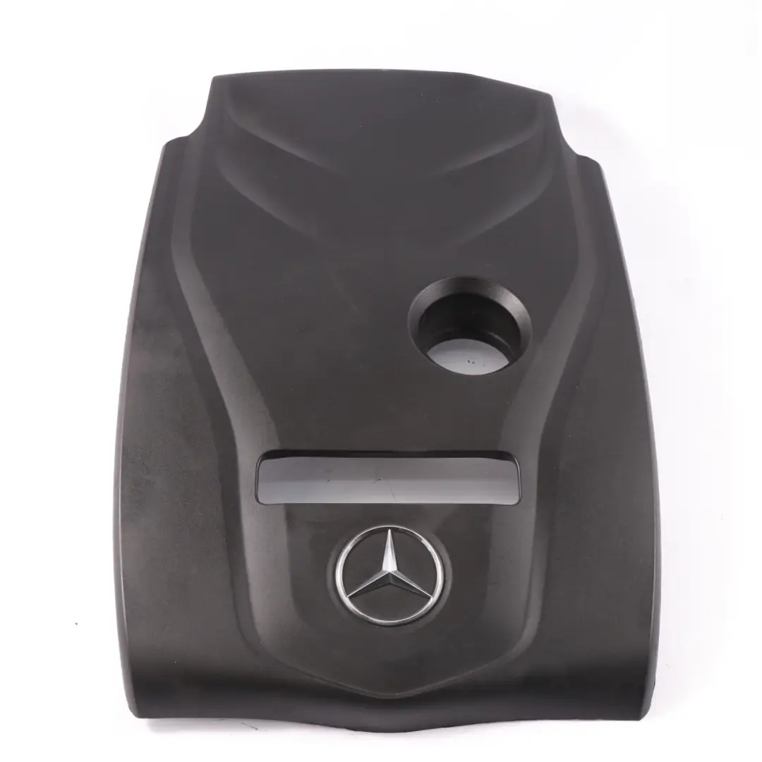 Coperchio motore Mercedes R172 W205 W213 W212 W253 Benzina M274 per con numero di parte A2740100167 Coperchio motore Mercedes R172 W205 W213 W212 W253 Benzina M274 - SKU A2740100167 - Numero di parte A2740100167