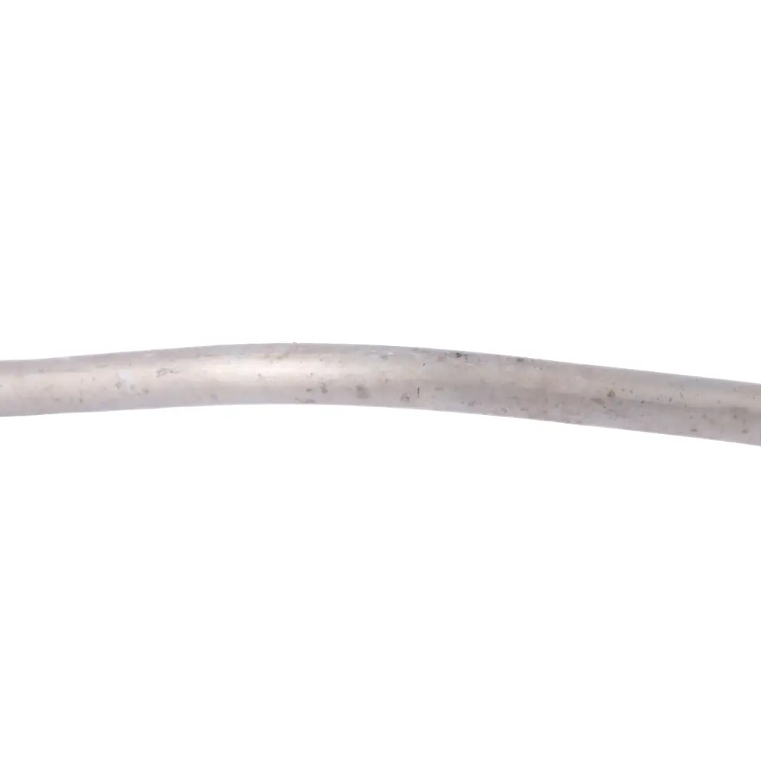 jauge de niveau d'huile Tube de guidage moteur Mercedes W213 - SKU A2740108510 - Numéro de pièce A2740108510