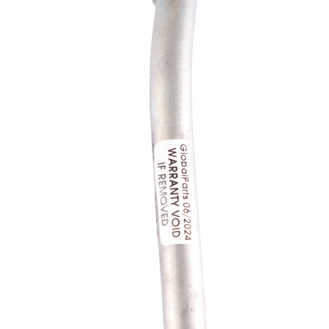 Mercedes W213 Varilla de nivel de aceite Tubo guía del motor - SKU A2740108510 - Número de pieza A2740108510