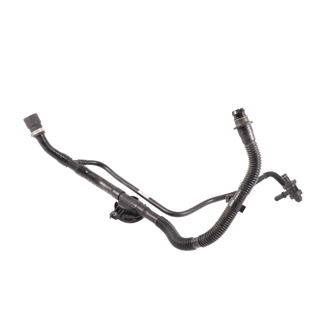 Mercedes W204 Petrol M274 Tuyau de ventilation du carter vilebrequin - SKU A2740181300-1 - Numéro de pièce A2740181300