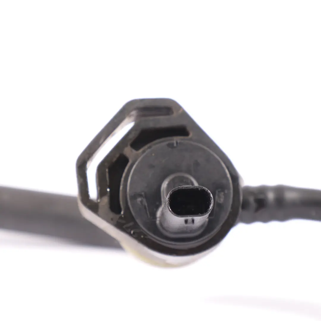 Mercedes W213 Tuyau de ventilation Tuyau d'évacuation - SKU A2740182201 - Numéro de pièce A2740182201