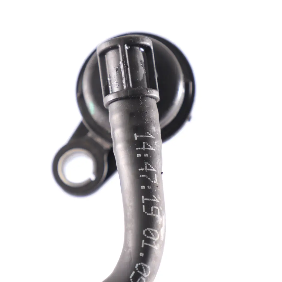 Mercedes W204 W205 W212 Ligne de tuyau de vilebrequin - SKU A2740189500 - Numéro de pièce A2740189500