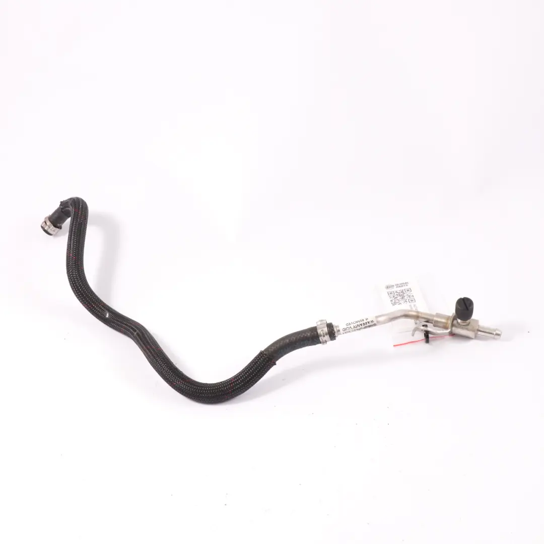 Essence M274 Tuyau d'alimentation en carburant moteur pour Mercedes W204 à propos du numéro de pièce A2740705200 Mercedes W204 Essence M274 Tuyau d'alimentation en carburant moteur - SKU A2740705200-1 - Numéro de pièce A2740705200