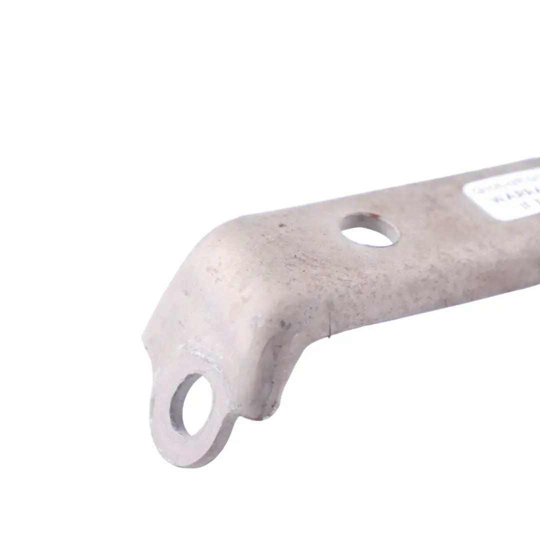 Raffreddatore aria di carica Supporto montante per Mercedes W213 con numero di parte A2740980539 Mercedes W213 Raffreddatore aria di carica Supporto montante - SKU A2740980539 - Numero di parte A2740980539