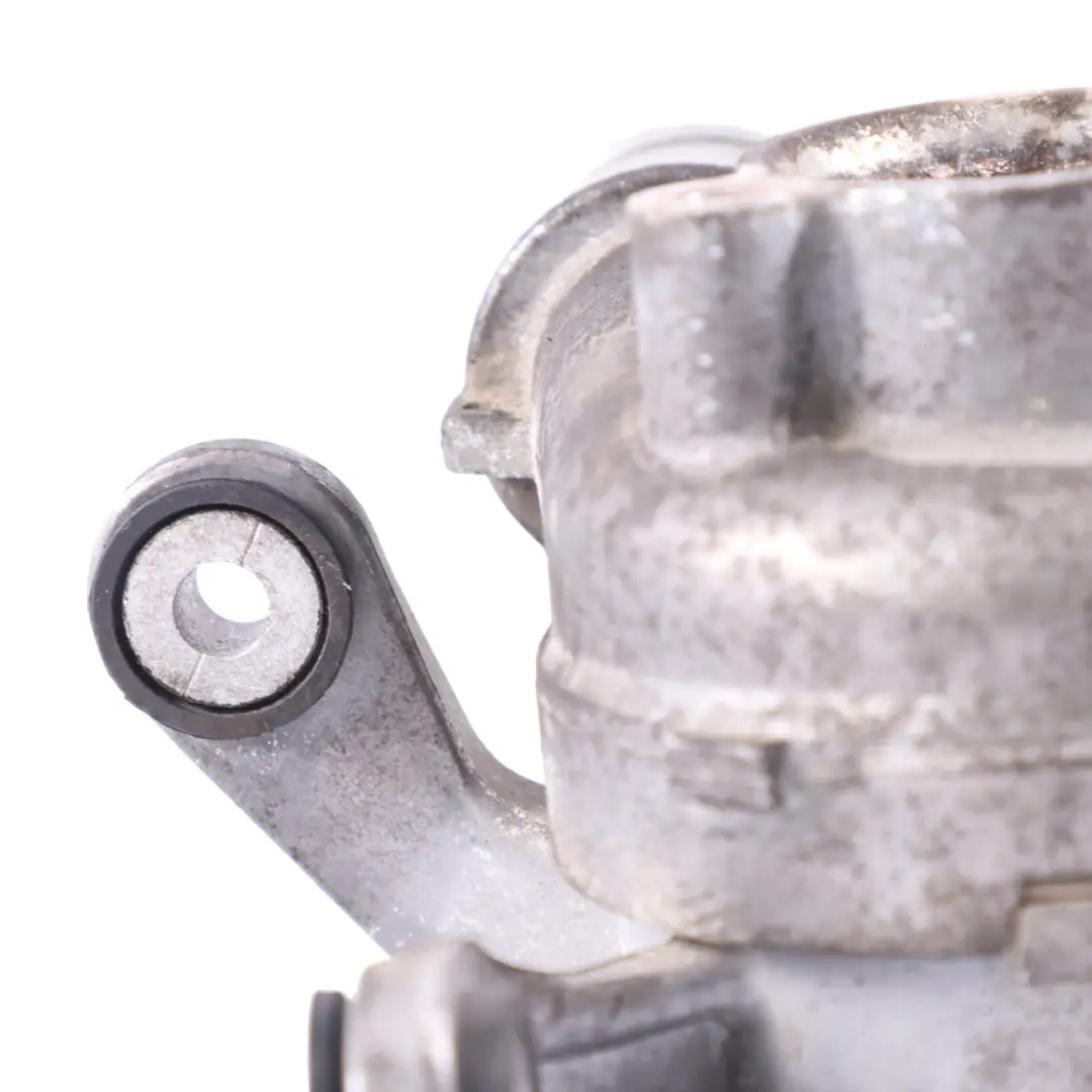 Pompe À Eau Et Liquide De Refroidissement Mercedes W205 - SKU A2742002700 - Numéro de pièce A2742002700
