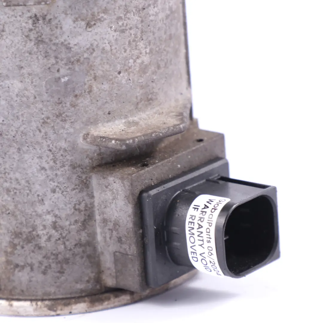 Bomba De Agua Y Refrigerante para Mercedes W205 con número de pieza A2742002700 Mercedes W205 Bomba De Agua Y Refrigerante - SKU A2742002700 - Número de pieza A2742002700