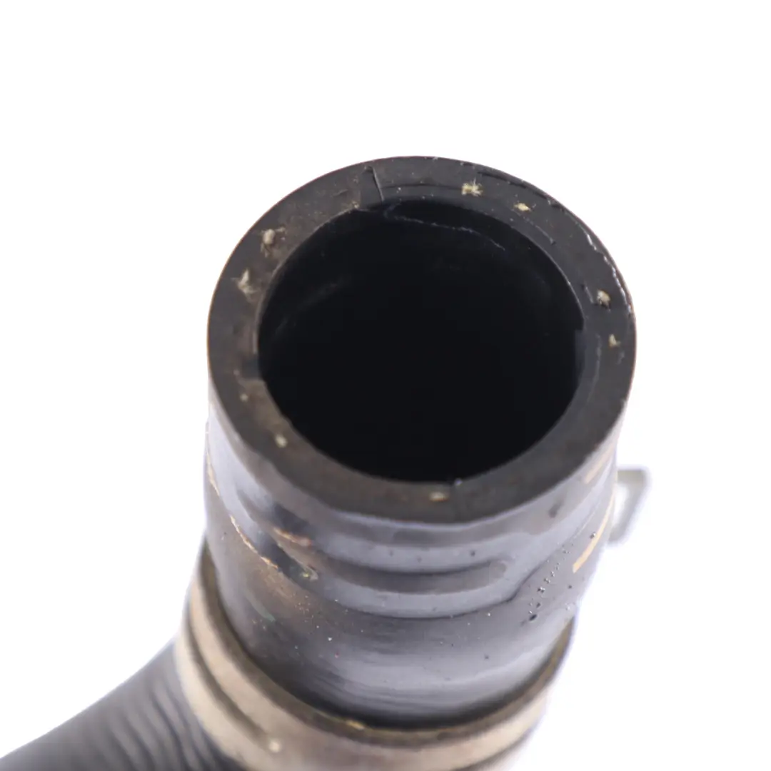 Wasserschlauch Motor Kühlung Kühlmittel Rohrleitung für Mercedes W205 mit Teilenummer A2742003782 Mercedes W205 Wasserschlauch Motor Kühlung Kühlmittel Rohrleitung - SKU A2742003782-1 - Teilenummer A2742003782