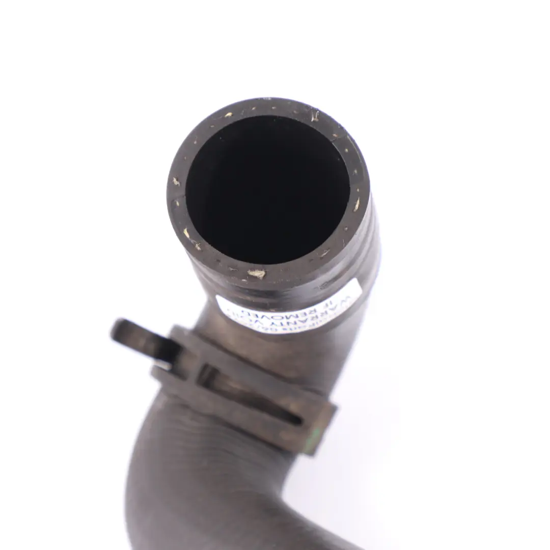 Tuyau d'eau Tuyau de refroidissement du moteur pour Mercedes W205 à propos du numéro de pièce A2742003782 Mercedes W205 Tuyau d'eau Tuyau de refroidissement du moteur - SKU A2742003782 - Numéro de pièce A2742003782