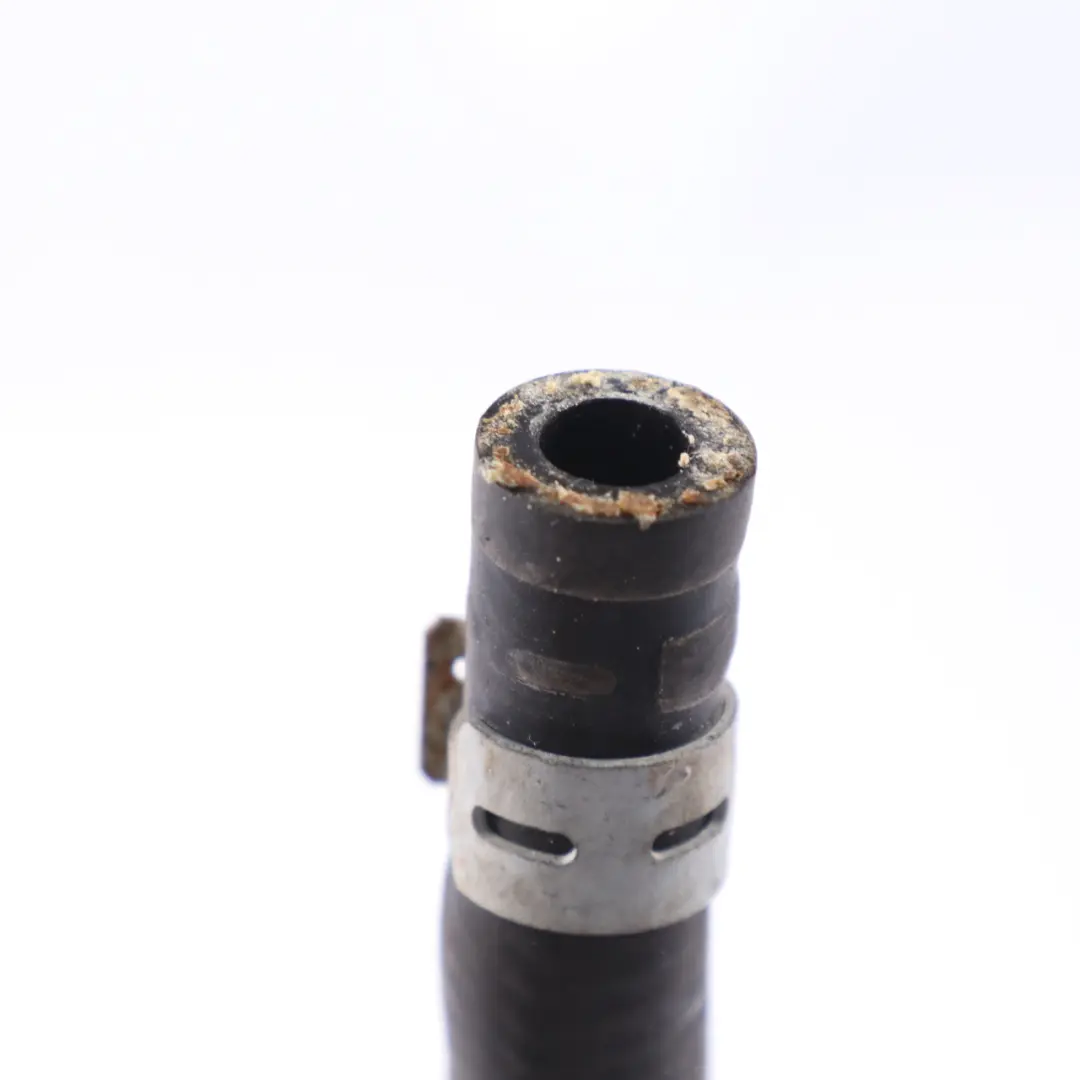 Línea de agua Mercedes W204 X253 Gasolina M274 Tubo de retorno para con número de pieza A2742032702 Línea de agua Mercedes W204 X253 Gasolina M274 Tubo de retorno - SKU A2742032702 - Número de pieza A2742032702