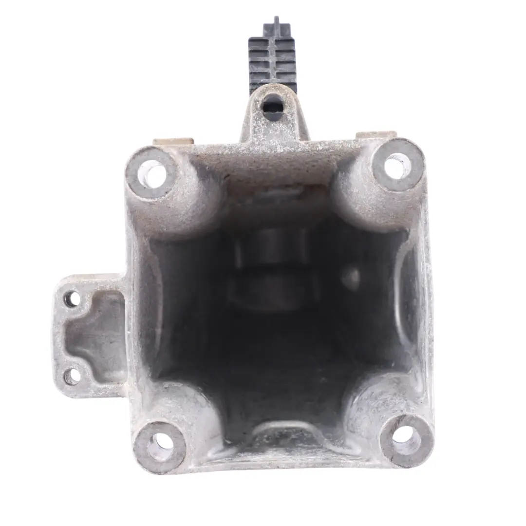  Supporto motore Mercedes W204 X253 Benzina M274 Montaggio a destra - SKU A2742231004 - Numero di parte A2742231004