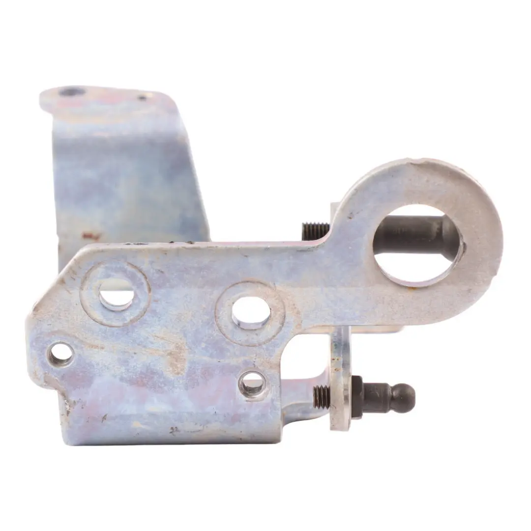 Mount Carrier Holder Bracket to Mercedes W213 Engine with Part number A2742233400 Mercedes W213 Engine Mount Carrier Holder Bracket - SKU A2742233400 - Part number A2742233400