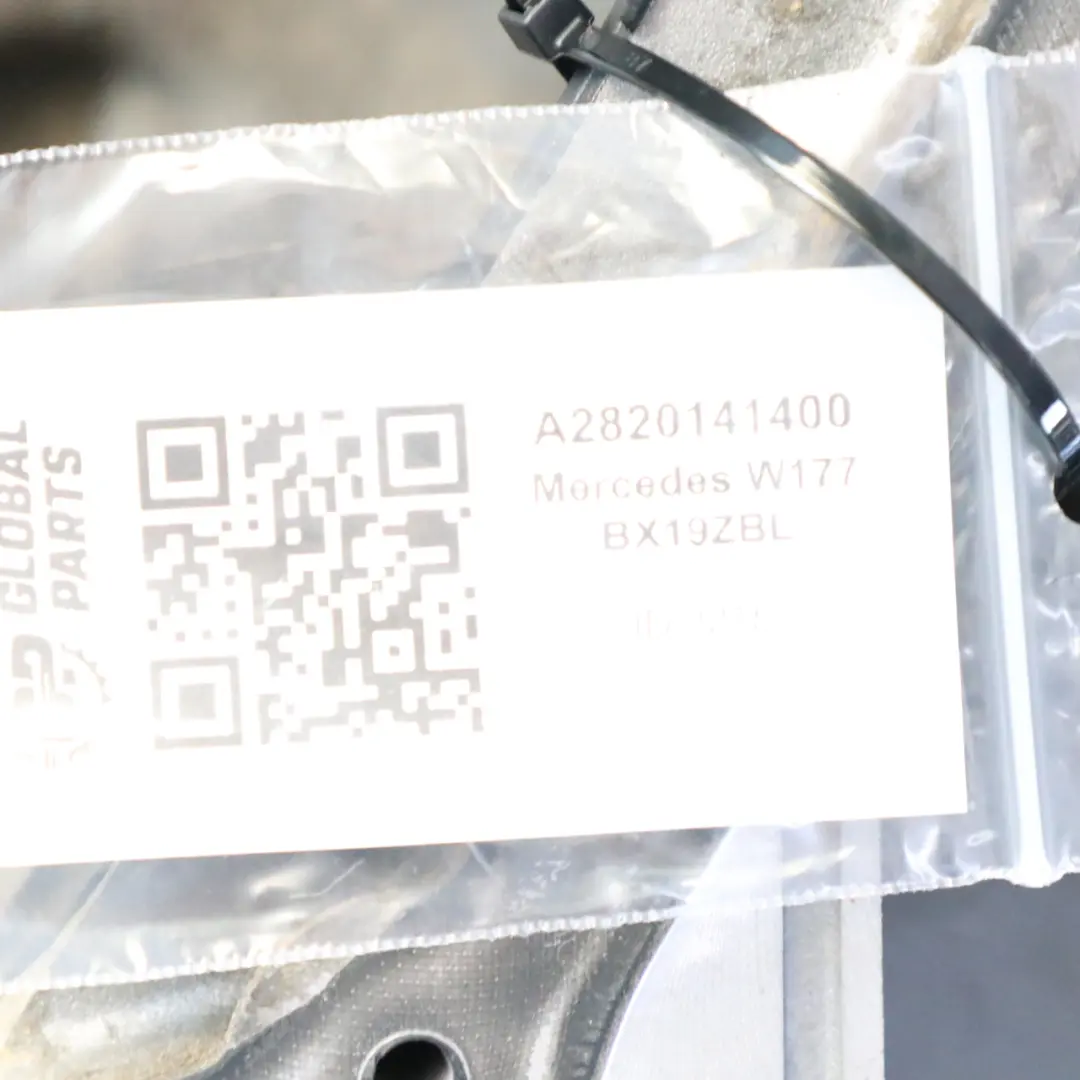 Benzina OM282 Parte superiore coppa dell'olio per Mercedes W177 A 180 con numero di parte A2820141400 Mercedes W177 A 180 Benzina OM282 Parte superiore coppa dell'olio - SKU A2820141400 - Numero di parte A2820141400