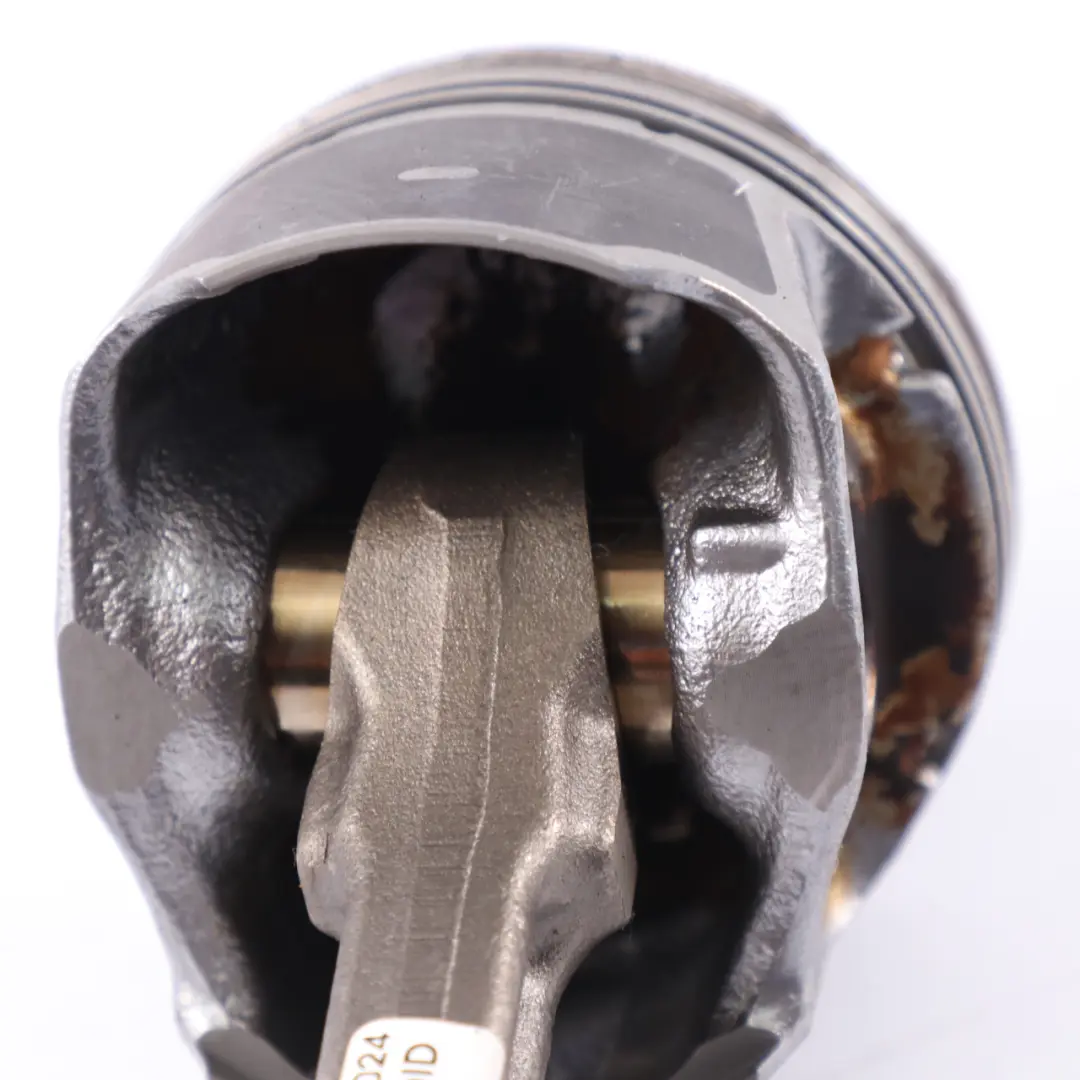 Gasolina OM282.914 Biela Pistón A2820303300 para Mercedes W177 con número de pieza A2820301500 Mercedes W177 Gasolina OM282.914 Biela Pistón A2820303300 - SKU A2820301500 - Número de pieza A2820301500