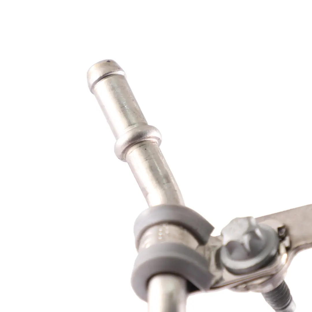 M282 Przewód Paliwowy Rura do Mercedes W177 C118 Benzyna o numerze A2820702300 Mercedes W177 C118 Benzyna M282 Przewód Paliwowy Rura - SKU A2820702300 - Numer Części A2820702300