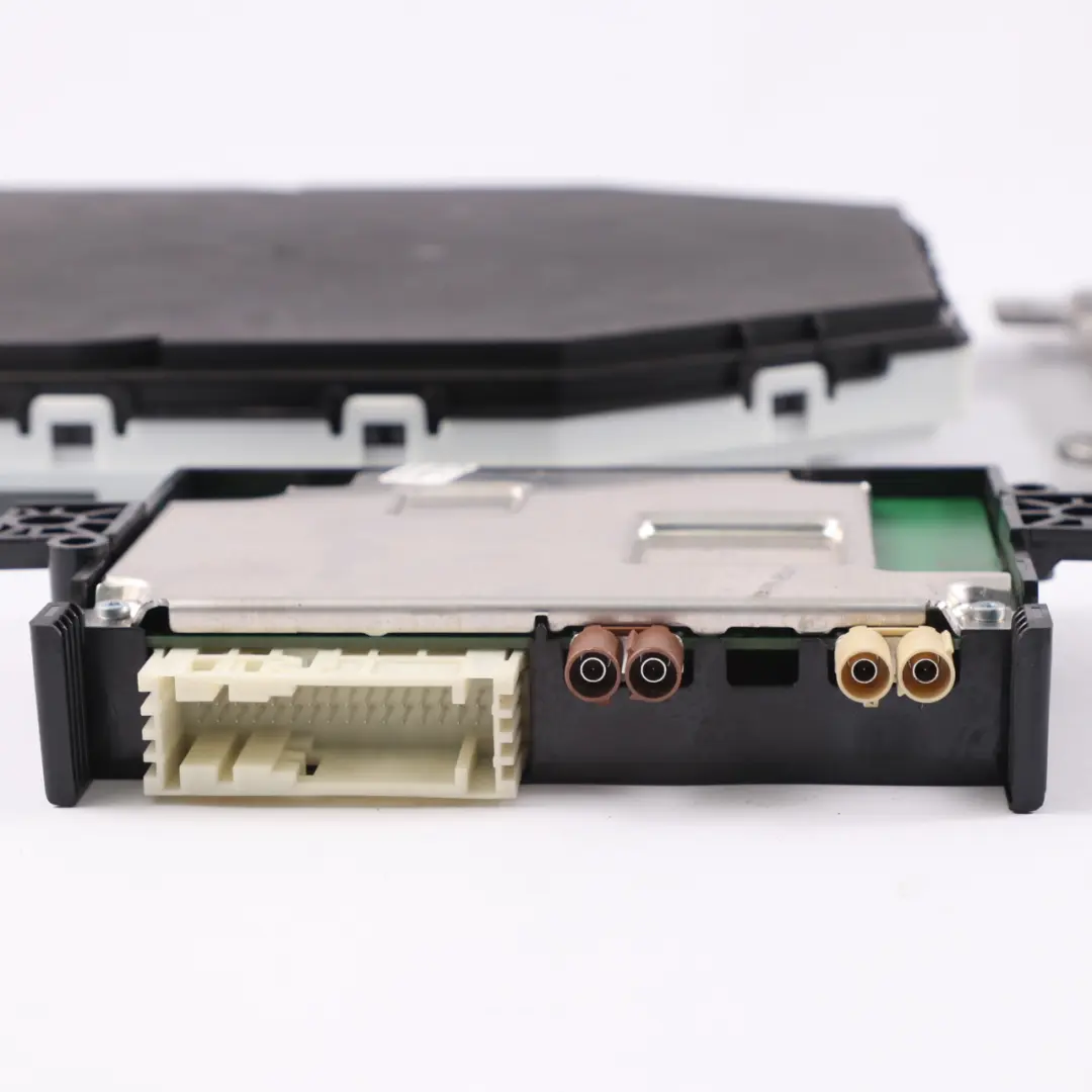 Mercedes C118 CLA200 282,914 163HP ECU Kit chiave BCM automatico - SKU A2829003300-3 - Numero di parte A2829003300