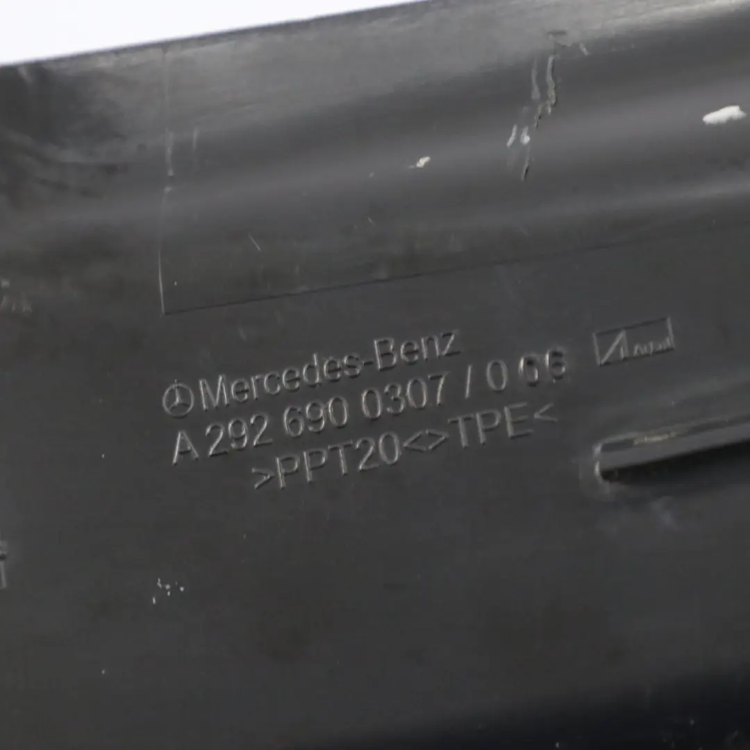 D-Säulen Verkleidung Links Schwarz A2926900307 für Mercedes C292 mit Teilenummer A2926910308 Mercedes C292 D-Säulen Verkleidung Links Schwarz A2926900307 - SKU A2926910308 - Teilenummer A2926910308