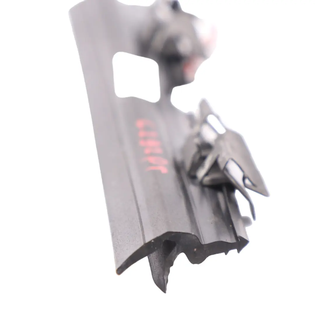 Guarnizione interna finestrino porta posteriore destra A1667300224 Mercedes C292 - SKU A2927300200 - Numero di parte A2927300200