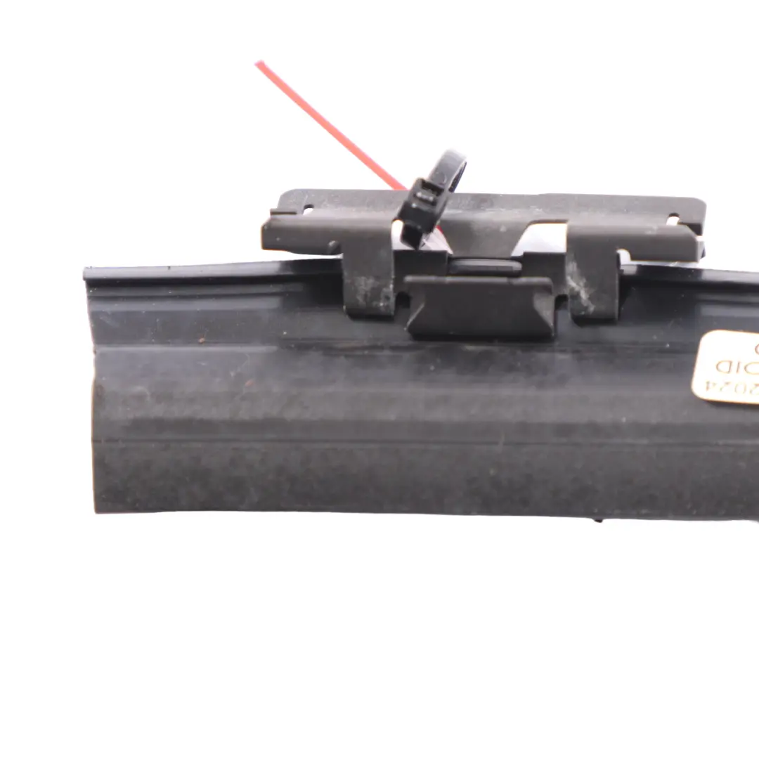 Türfenster Innere Dichtungsleiste Hinten Rechts A1667300224 für Mercedes C292 mit Teilenummer A2927300200 Mercedes C292 Türfenster Innere Dichtungsleiste Hinten Rechts A1667300224 - SKU A2927300200 - Teilenummer A2927300200