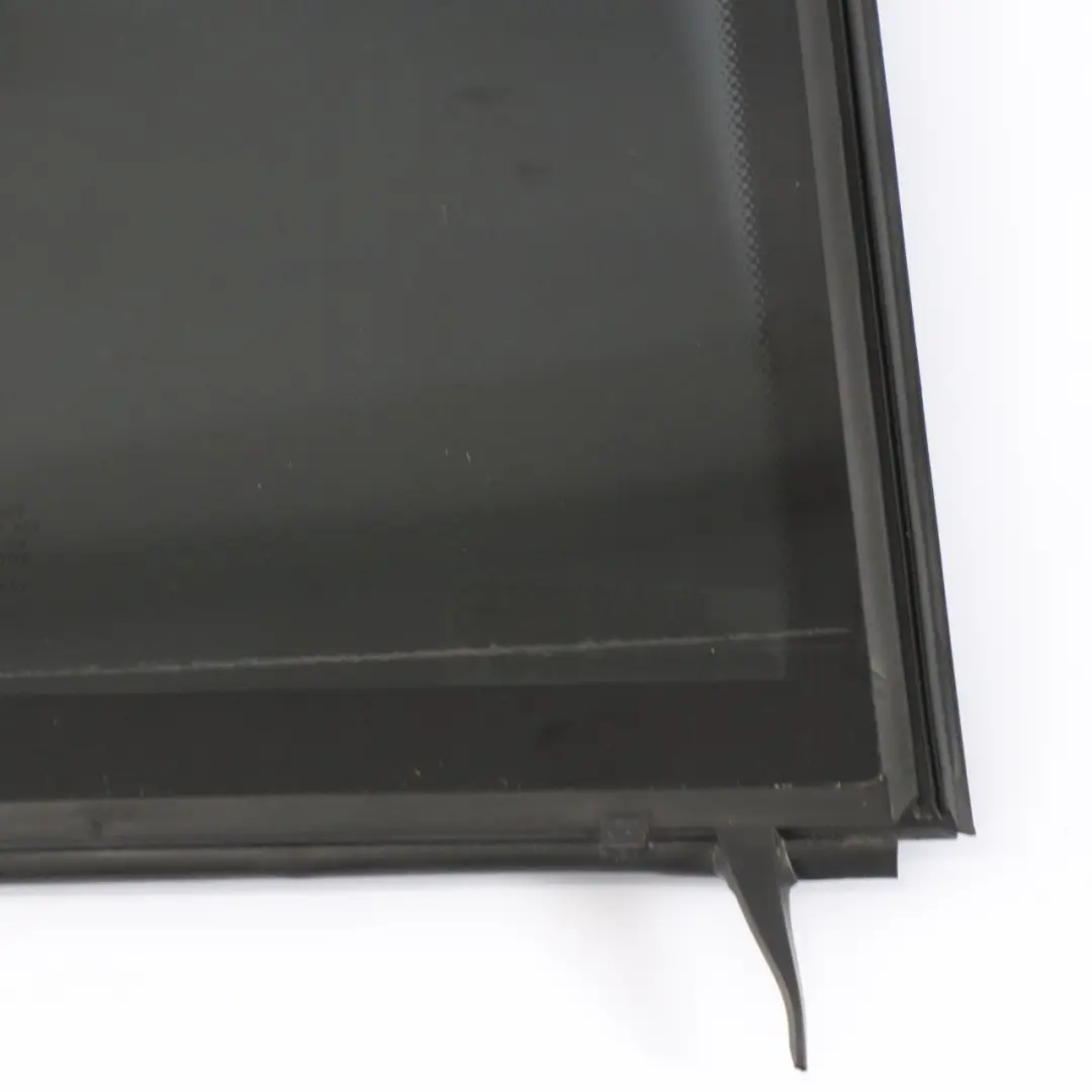 Ventana Puerta Fija Trasera Derecha Tintada para Mercedes GLE C292 Coupe con número de pieza A2927300455 Mercedes GLE C292 Coupe Ventana Puerta Fija Trasera Derecha Tintada - SKU A2927300455 - Número de pieza A2927300455