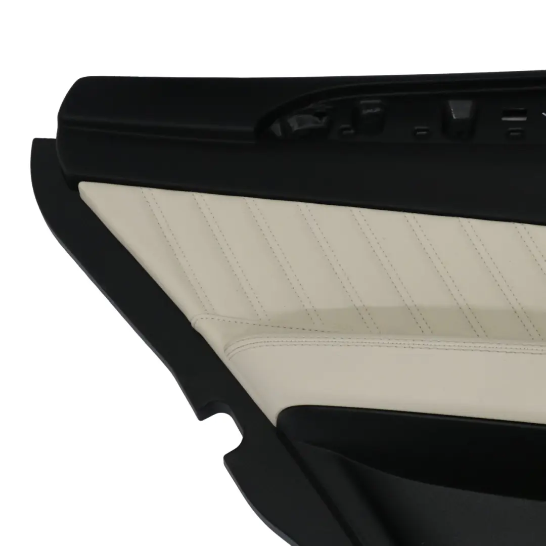 Puerta Trasera Izquierda Embellecedor Cuero Designo Porcelana para Mercedes GLE C292 con número de pieza A2927306900 Mercedes GLE C292 Puerta Trasera Izquierda Embellecedor Cuero Designo Porcelana - SKU A2927306900 - Número de pieza A2927306900