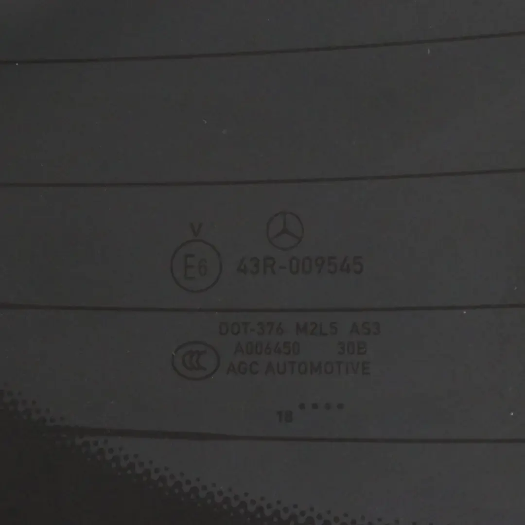 Lunoto posteriore Portellone posteriore Vetro AS3 Nero per Mercedes C292 con numero di parte A2927401100 Mercedes C292 Lunoto posteriore Portellone posteriore Vetro AS3 Nero - SKU A2927401100 - Numero di parte A2927401100