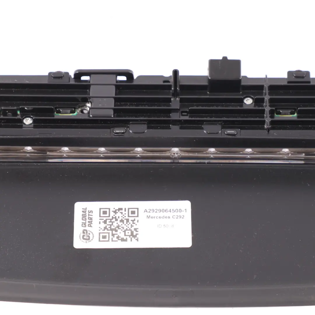 Mercedes GLE C292 Coupé Feu Stop Supplémentaire Troisième Freinage - SKU A2929064500-1 - Numéro de pièce A2929064500