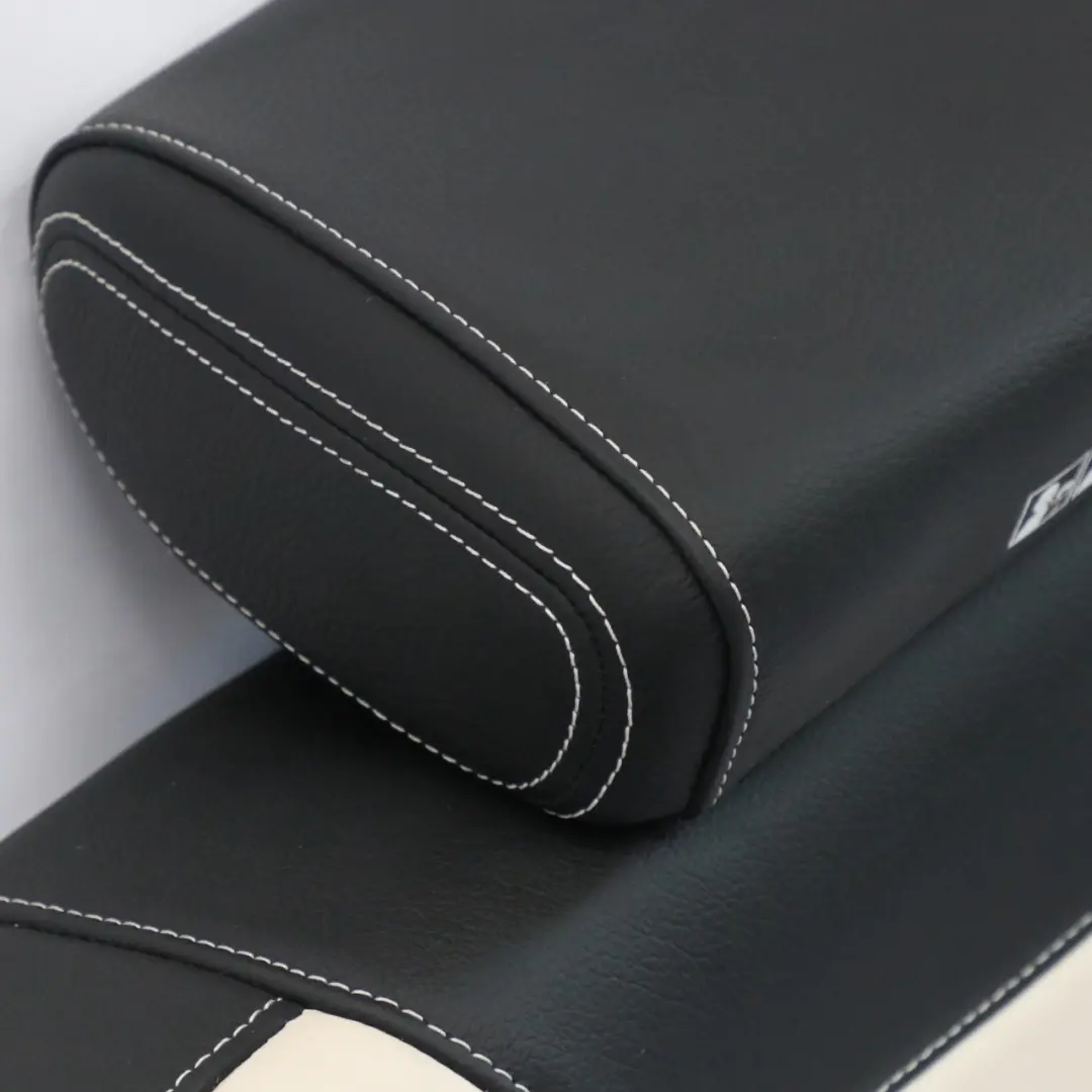 Mercedes GLA C292 Dossier de siège arrière droit Cuir Nappa Noir / Porcelain - SKU A2929206602 - Numéro de pièce A2929206602