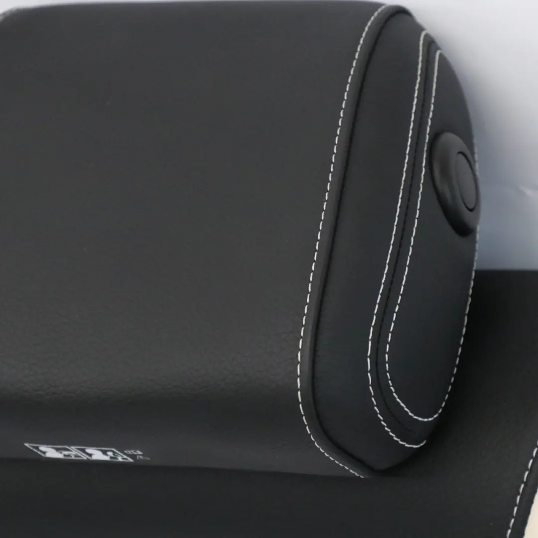 Respaldo Asiento Trasero Derecho Cuero Nappa Negro / Porcelain para Mercedes GLA C292 con número de pieza A2929206602 Mercedes GLA C292 Respaldo Asiento Trasero Derecho Cuero Nappa Negro / Porcelain - SKU A2929206602 - Número de pieza A2929206602