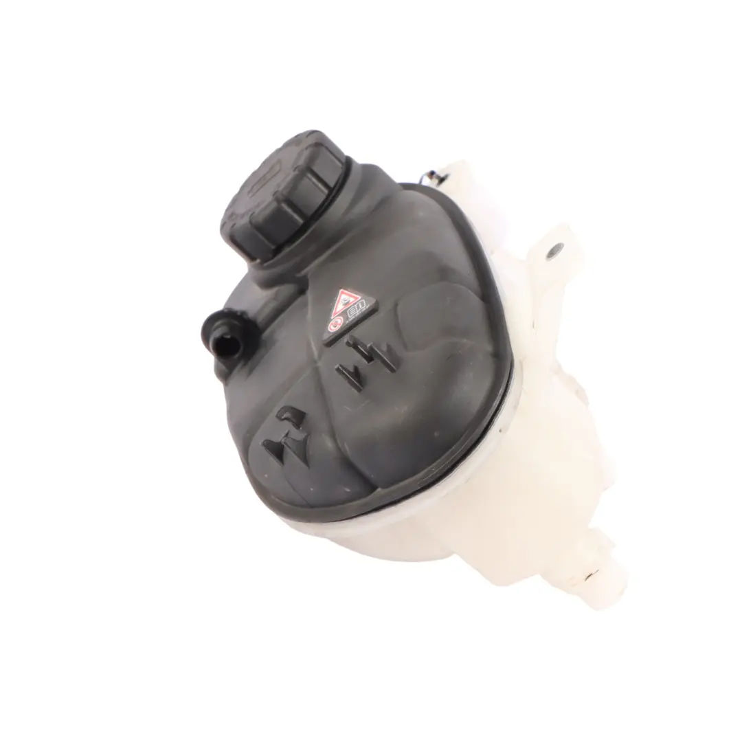 Réservoir expansion Bouteille liquide refroidissement pour Mercedes W447 à propos du numéro de pièce A4475000049 Mercedes W447 Réservoir expansion Bouteille liquide refroidissement - SKU A4475000049 - Numéro de pièce A4475000049