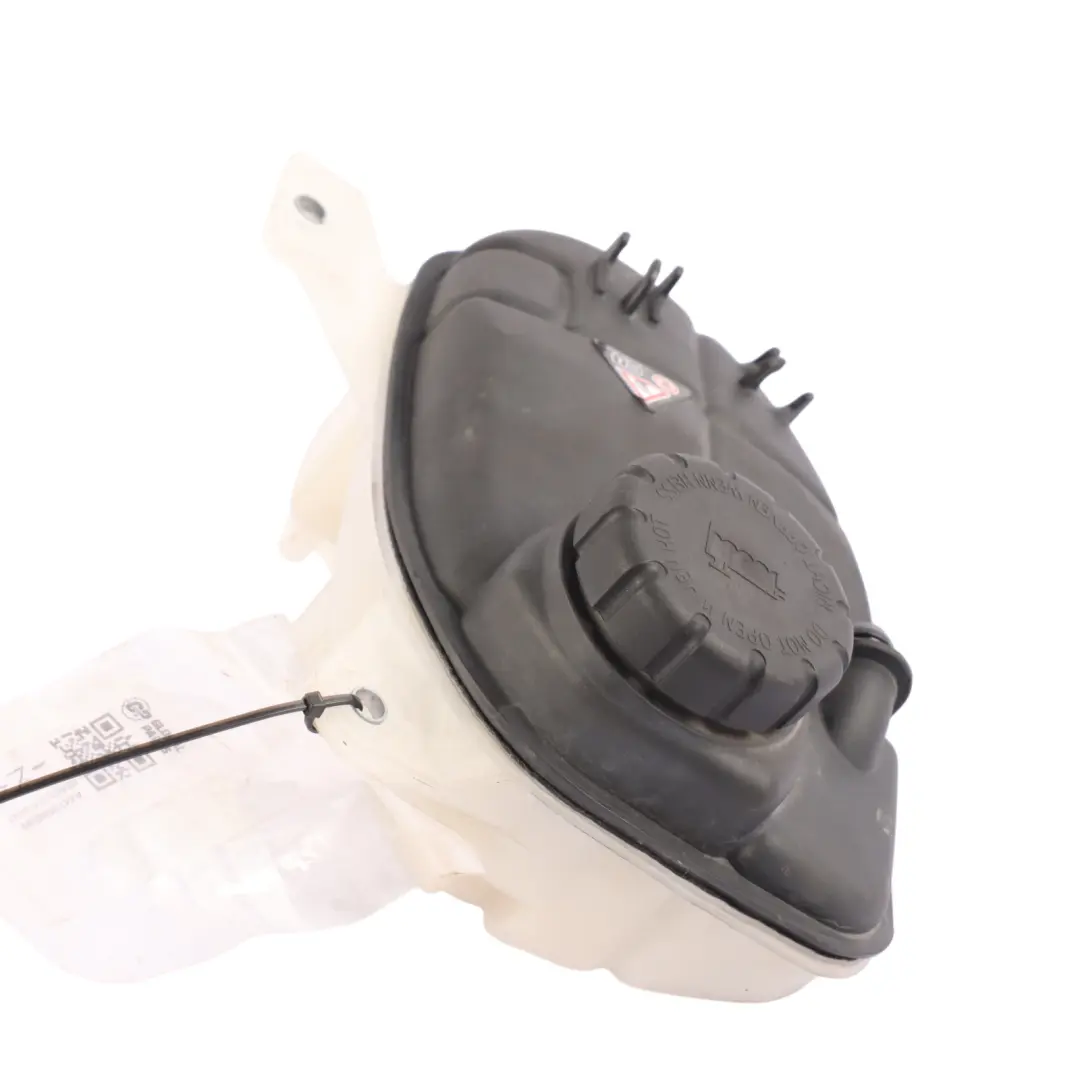 Réservoir expansion Bouteille liquide refroidissement pour Mercedes W447 à propos du numéro de pièce A4475000049 Mercedes W447 Réservoir expansion Bouteille liquide refroidissement - SKU A4475000049 - Numéro de pièce A4475000049