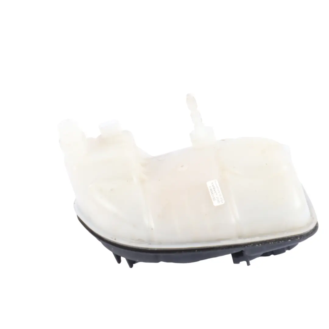 serbatoio di espansione del refrigerante bottiglia per Mercedes W447 con numero di parte A4475000049 Mercedes W447 serbatoio di espansione del refrigerante bottiglia - SKU A4475000049 - Numero di parte A4475000049