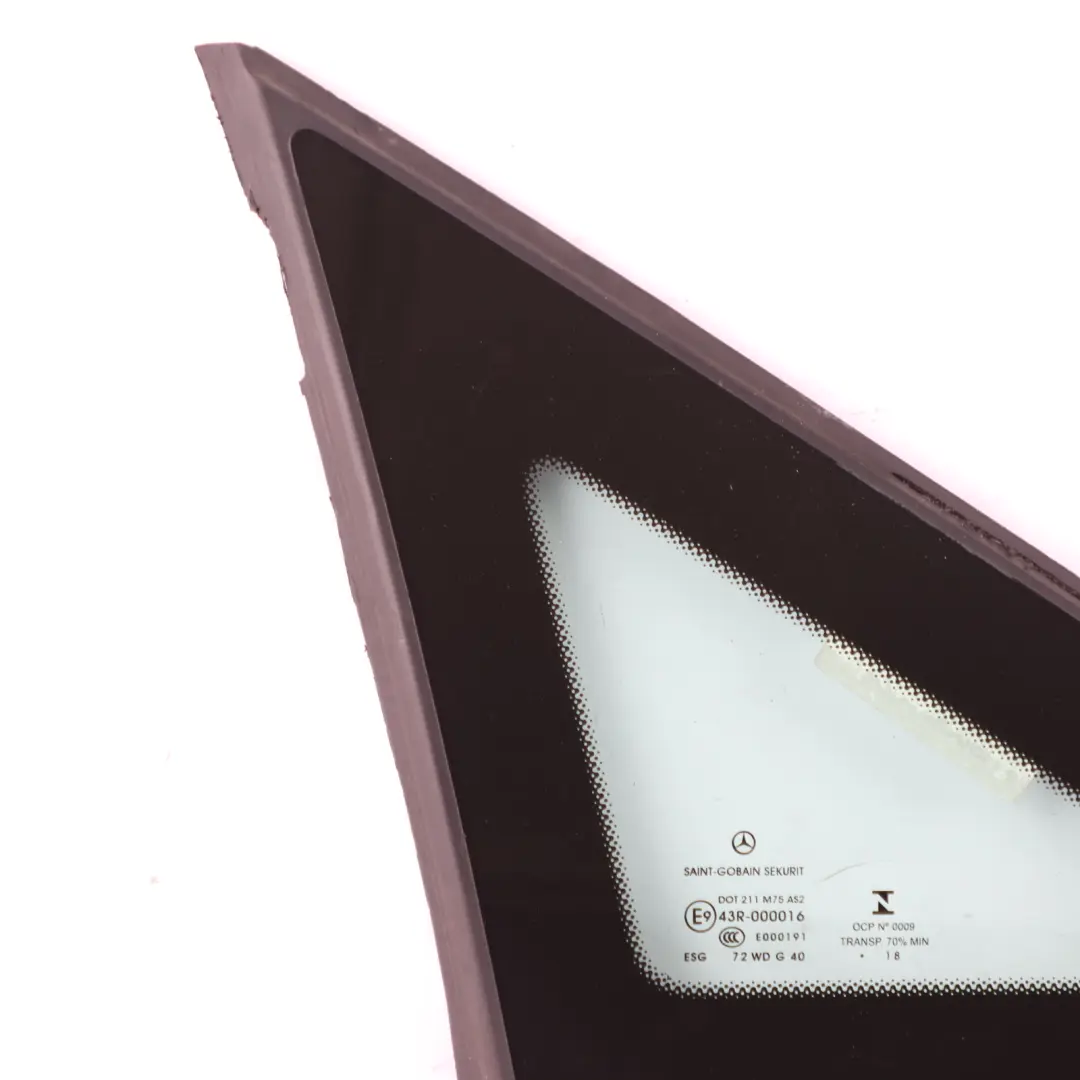 Ventana Lateral Mercedes VIto W447 Delantera Derecha Triángulo Fijo Cristal AS2 para con número de pieza A4476730405 Ventana Lateral Mercedes VIto W447 Delantera Derecha Triángulo Fijo Cristal AS2 - SKU A4476730405 - Número de pieza A4476730405