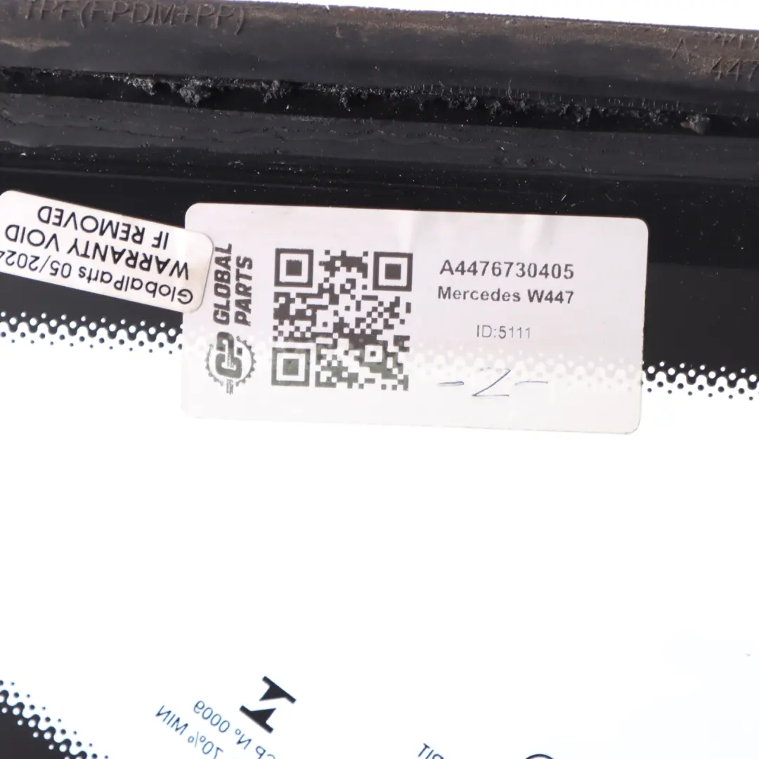 Seitenscheibe Mercedes VIto W447 Vorne Rechts Festes Dreieck Glas Verglasung AS2 für mit Teilenummer A4476730405 Seitenscheibe Mercedes VIto W447 Vorne Rechts Festes Dreieck Glas Verglasung AS2 - SKU A4476730405 - Teilenummer A4476730405