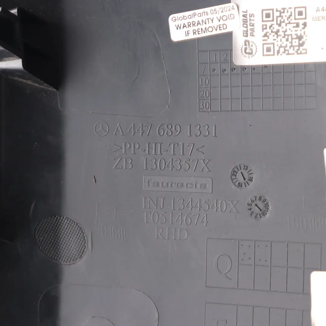 Dashboard Trim Mercedes Vito W447 Center Console Gear Lever Surround Panel Black to with Part number A4476891331 Dashboard Trim Mercedes Vito W447 Center Console Gear Lever Surround Panel Black - SKU A4476891331 - Part number A4476891331