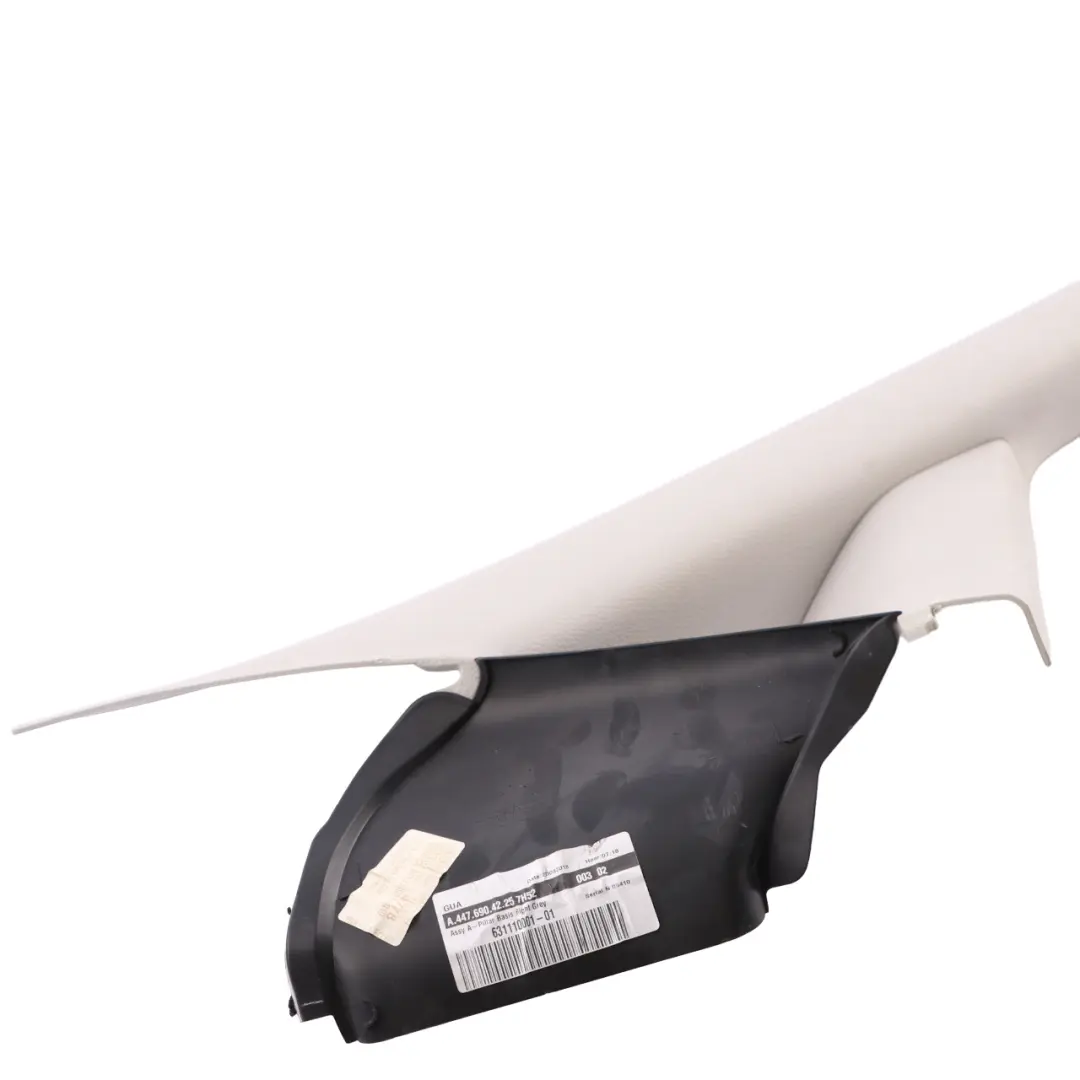Pilastro A Coperchio Interno Destro Trim Grigio per Mercedes Vito W447 con numero di parte A4476904225 Mercedes Vito W447 Pilastro A Coperchio Interno Destro Trim Grigio - SKU A4476904225 - Numero di parte A4476904225