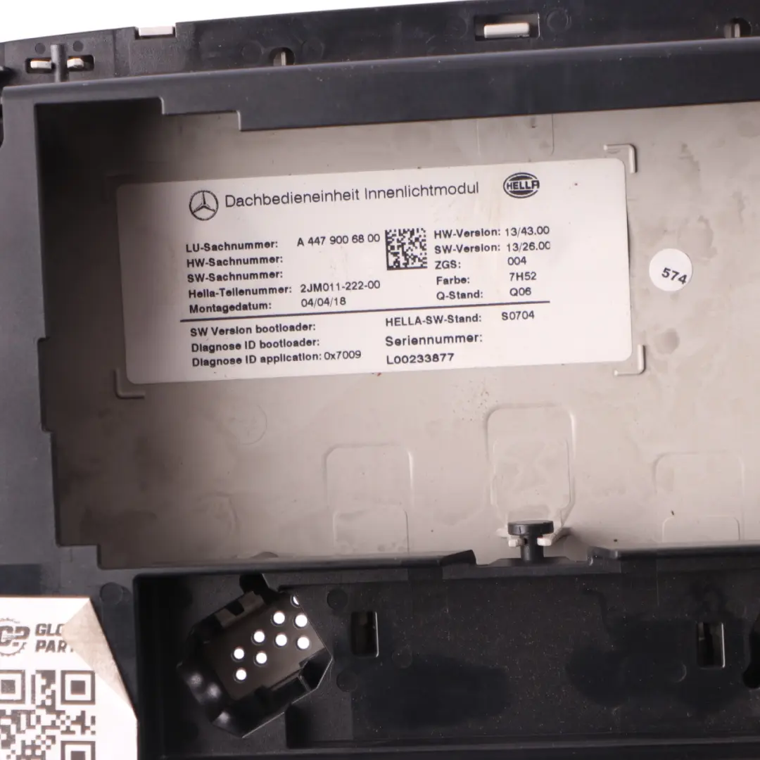 Unité de contrôle de l'éclairage intérieur du toit pour Mercedes W447 à propos du numéro de pièce A4479006800 Mercedes W447 Unité de contrôle de l'éclairage intérieur du toit - SKU A4479006800 - Numéro de pièce A4479006800