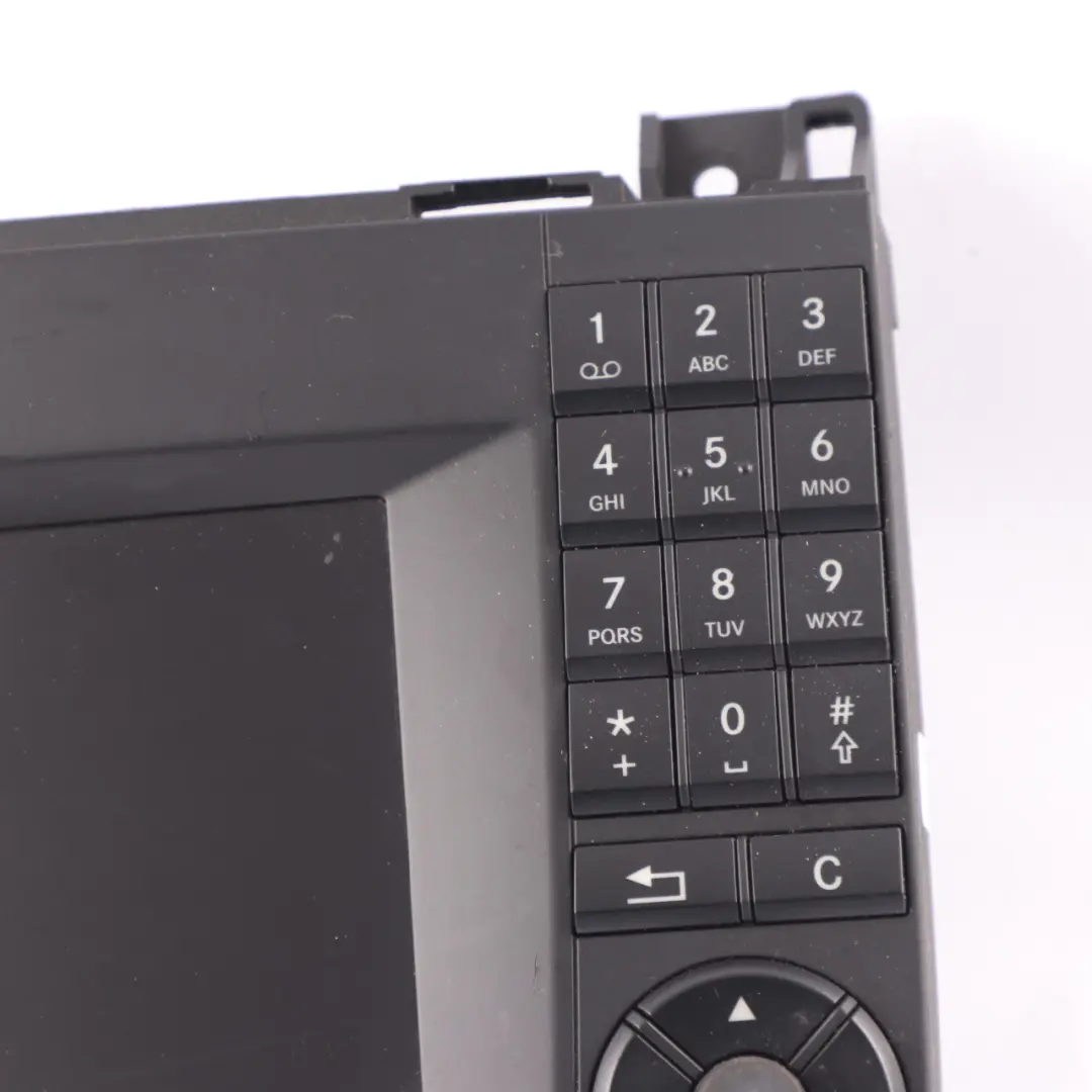 Unità Principale Radio Navigazione GPS Display per Mercedes Vito W447 con numero di parte A4479009005 Mercedes Vito W447 Unità Principale Radio Navigazione GPS Display - SKU A4479009005 - Numero di parte A4479009005