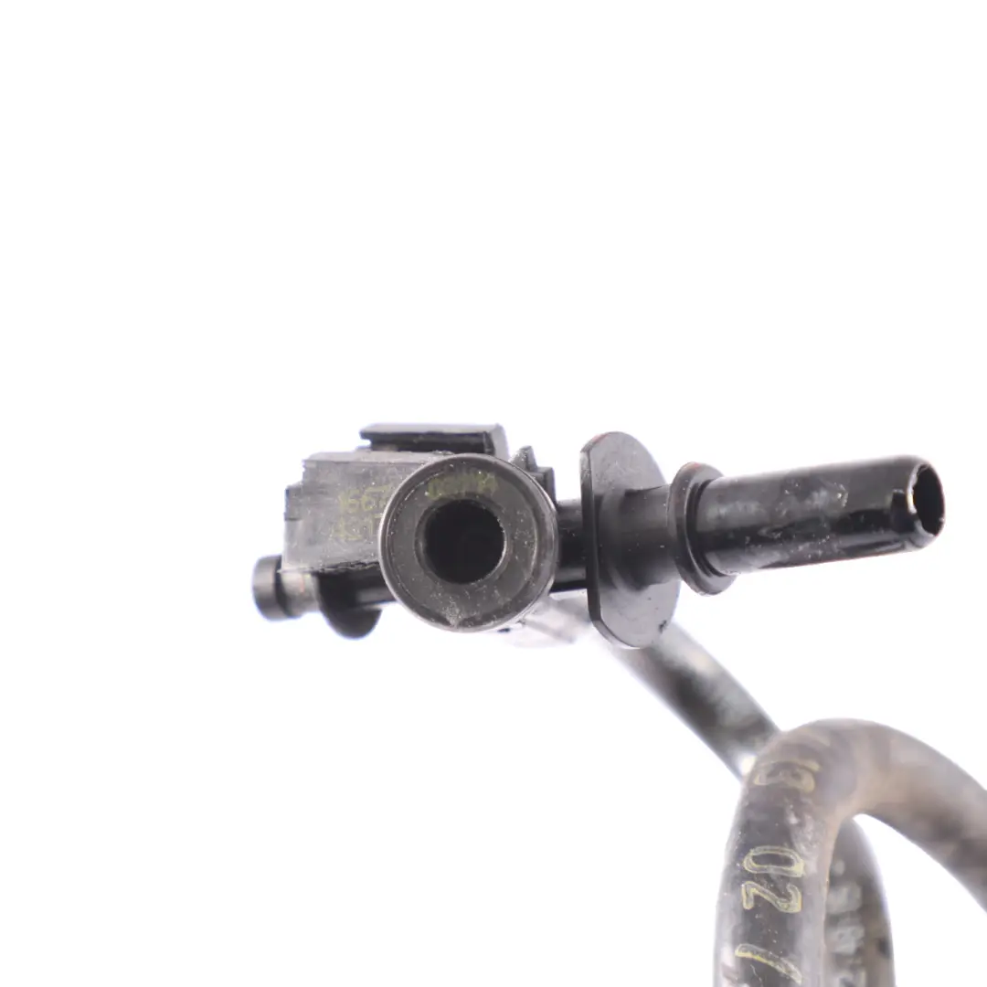 Tuyau de carburant Mercedes W176 OM607 Tuyau de retour Injecteur pour à propos du numéro de pièce A6070700332 Tuyau de carburant Mercedes W176 OM607 Tuyau de retour Injecteur - SKU A6070700332-1 - Numéro de pièce A6070700332