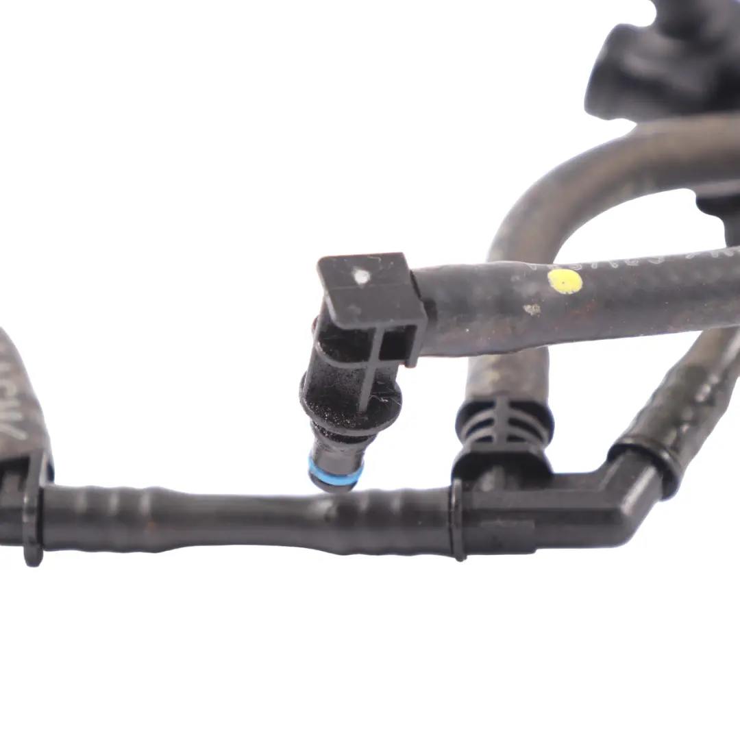 Tubo carburante Mercedes W176 OM607 Tubo di ritorno Iniettore per con numero di parte A6070700332 Tubo carburante Mercedes W176 OM607 Tubo di ritorno Iniettore - SKU A6070700332-1 - Numero di parte A6070700332