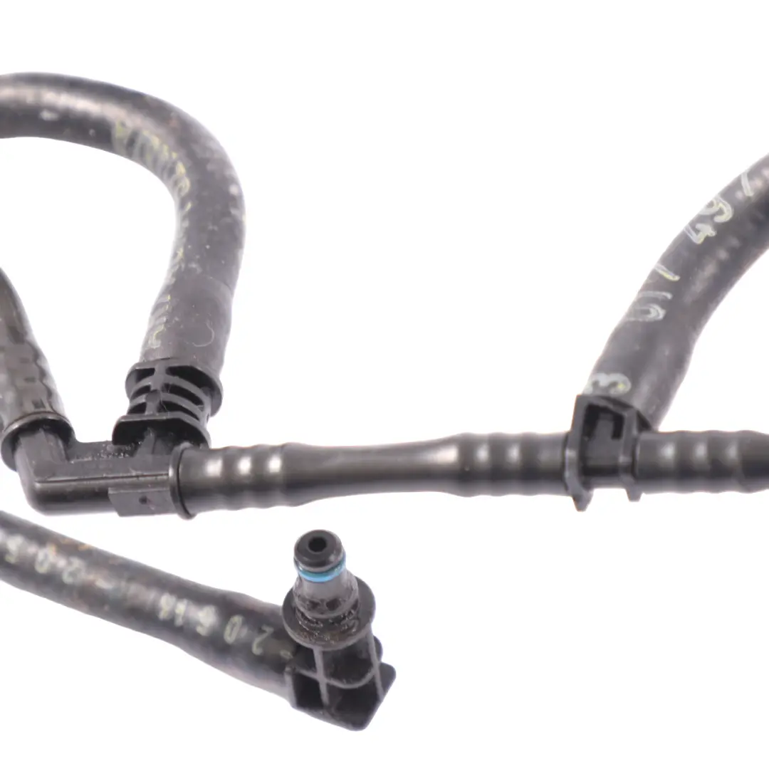 Tubo carburante Mercedes W176 OM607 Tubo di ritorno Iniettore per con numero di parte A6070700332 Tubo carburante Mercedes W176 OM607 Tubo di ritorno Iniettore - SKU A6070700332-1 - Numero di parte A6070700332