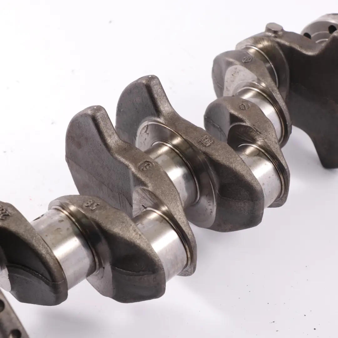 Kurbelwelle Mercedes W177 W247 W415 W420 Diesel OM608.915 für Motor mit Teilenummer A6080310100 Motor Kurbelwelle Mercedes W177 W247 W415 W420 Diesel OM608.915 - SKU A6080310100 - Teilenummer A6080310100