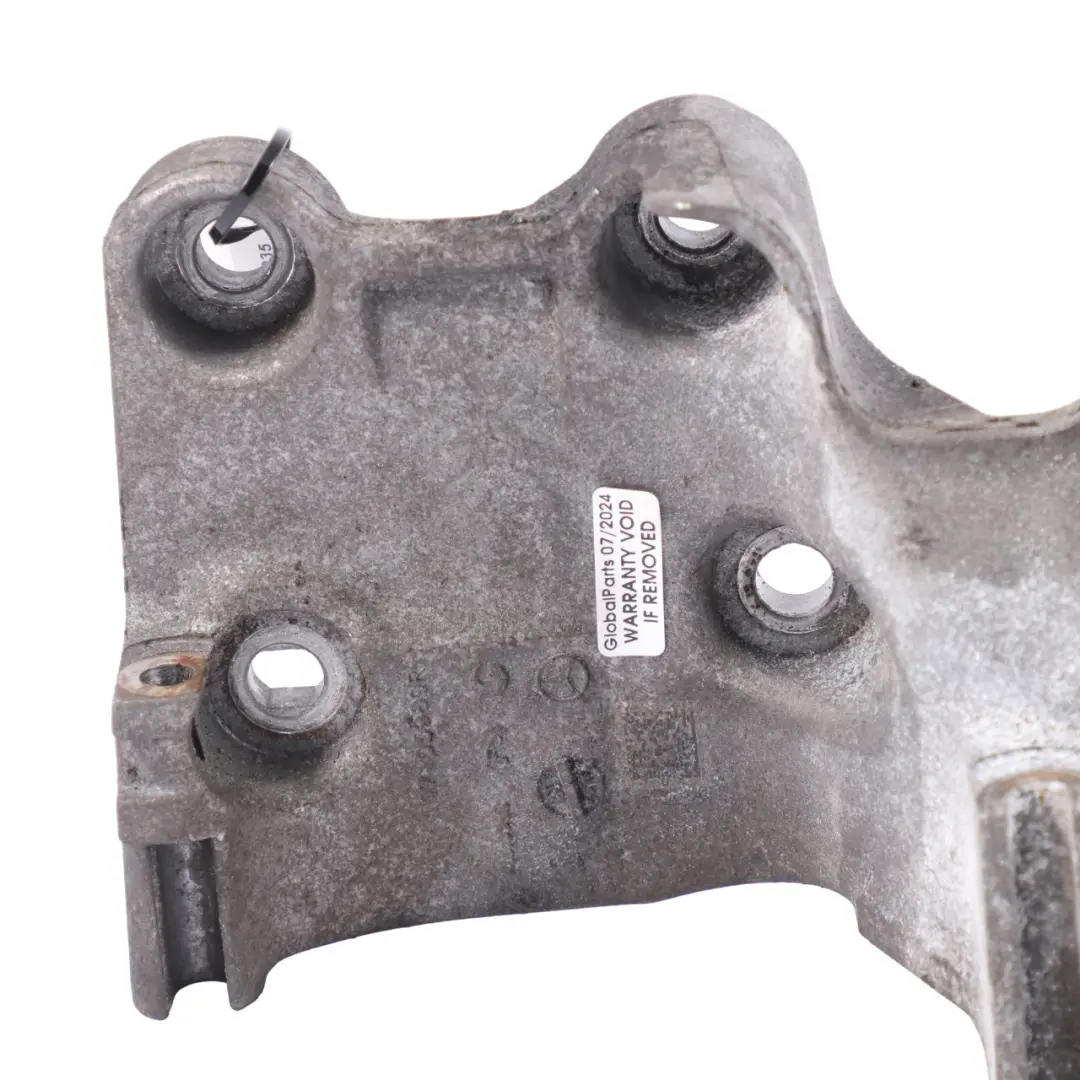 Soporte de montaje del alternador Mercedes W177 para con número de pieza A6081550035 Soporte de montaje del alternador Mercedes W177 - SKU A6081550035 - Número de pieza A6081550035