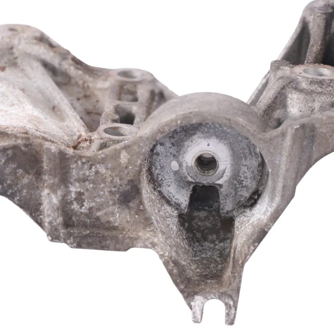 Mercedes W177 Licht Maschinen Halterung Träger - SKU A6081550035 - Teilenummer A6081550035