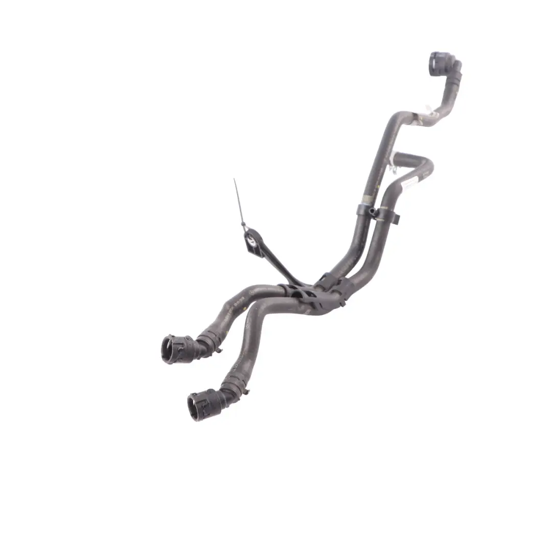 OM608 Tuyau Chauffage Durite Liquide Refroidissement pour Mercedes W177 à propos du numéro de pièce A6082000500 Mercedes W177 OM608 Tuyau Chauffage Durite Liquide Refroidissement - SKU A6082000500 - Numéro de pièce A6082000500