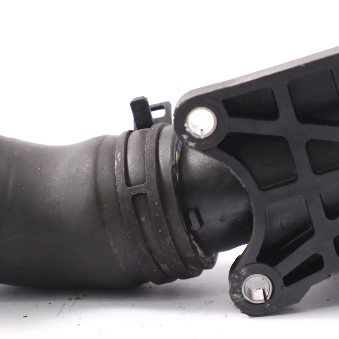 Mercedes W177 Thermostat Kühlmittelgehäuse Kühlmittelrohr - SKU A6082000700 - Teilenummer A6082000700