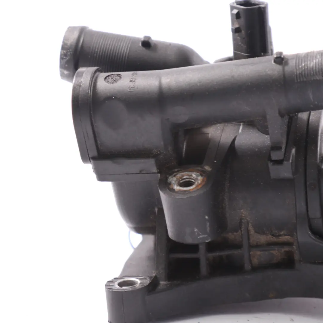Mercedes W177 Thermostat Kühlmittelgehäuse Kühlmittelrohr - SKU A6082000700 - Teilenummer A6082000700