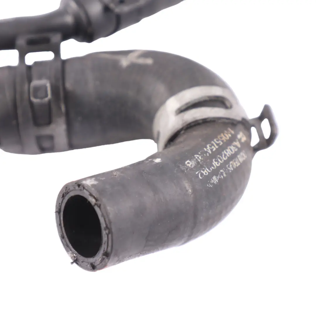 Kühlungs Schlauch Rohrleitung für Mercedes W177 Auto mit Teilenummer A6082030082 Mercedes W177 Auto Kühlungs Schlauch Rohrleitung - SKU A6082030082 - Teilenummer A6082030082