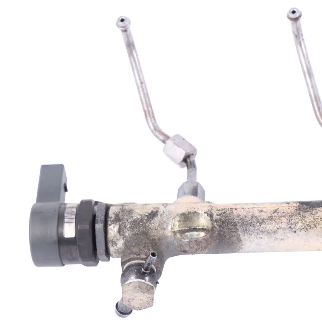 Fuel Feed Lines Mercedes W211 Diesel OM47 Injection Rail Line Pipe A6510706381 - SKU A6120700195 - Part number A6120700195