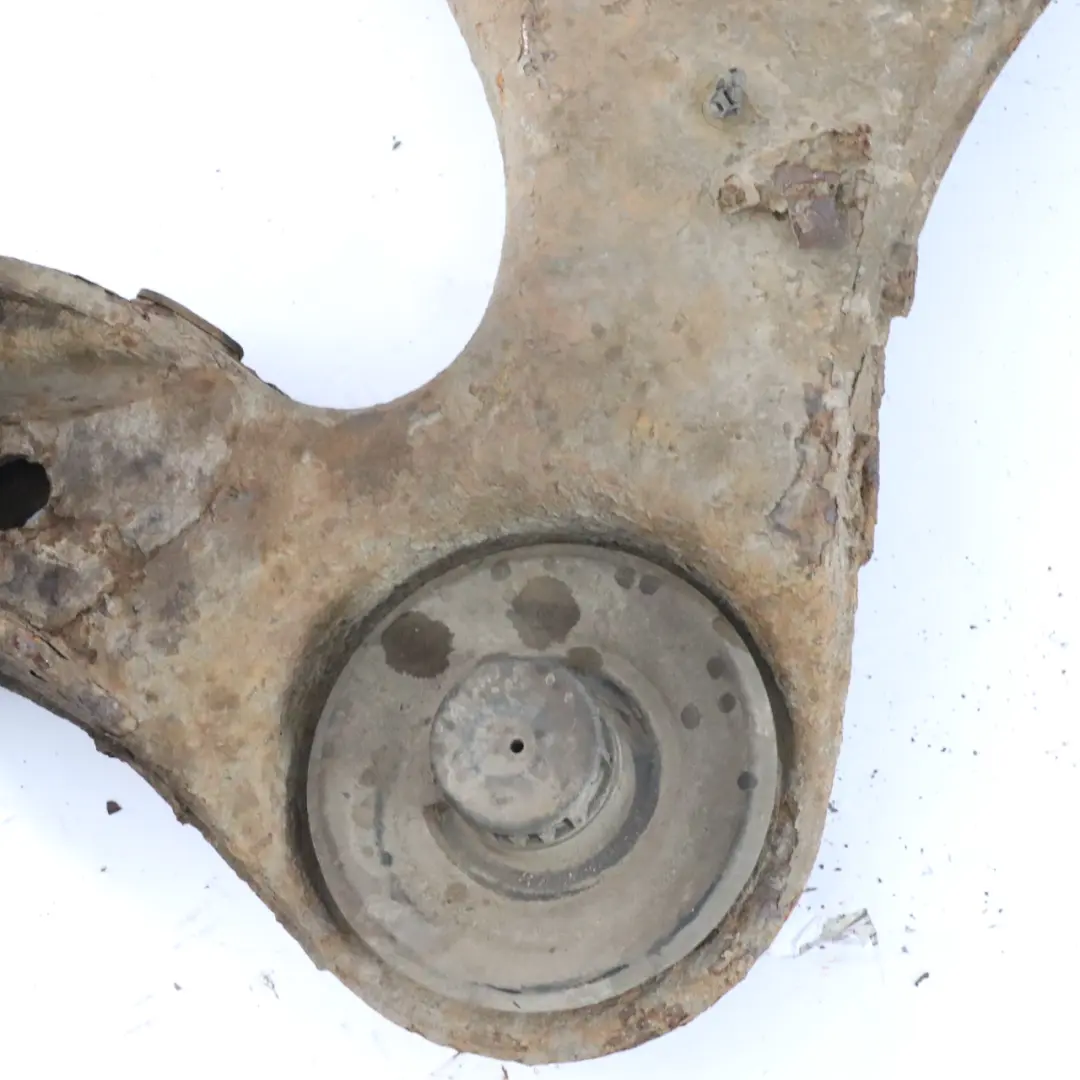 Radnabe hinten links Auf Hängung Bein Radträger Achse Mercedes Vito W639 - SKU A6393508705-2 - Teilenummer A6393508705
