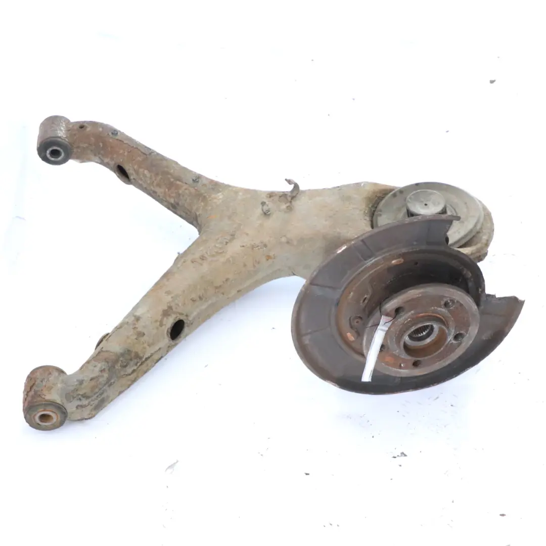 Mercedes Vito W639 Mozzo ruota posteriore Gamba di sospensione Assale portaruota - SKU A6393508705-2 - Numero di parte A6393508705